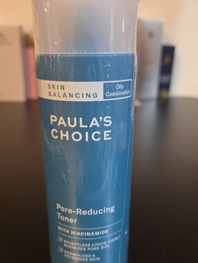 Paula's Choice Blue Skin Balancing Pore-Reducing Toner